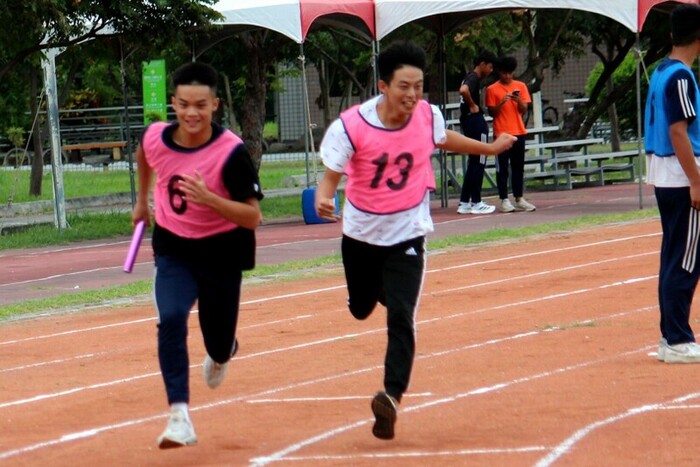 97週年校慶暨運動大會:4X100-01圖片