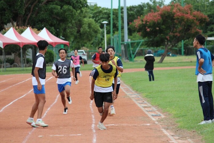 97週年校慶暨運動大會:4X100-01圖片