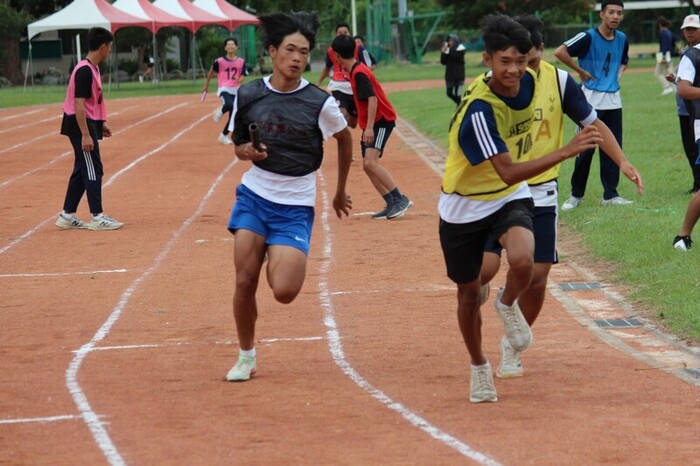97週年校慶暨運動大會:4X100-01圖片