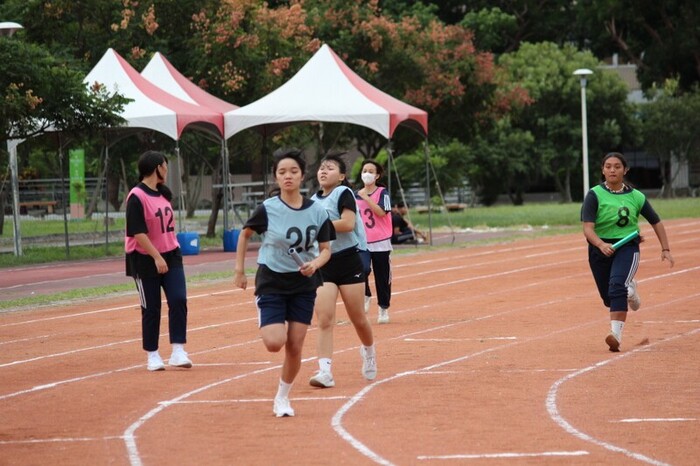 97週年校慶暨運動大會:4X100-01圖片