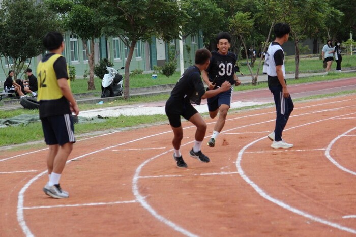 97週年校慶暨運動大會:4X100-01圖片