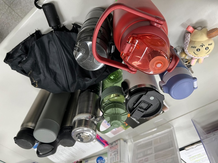 失物招領-水壺、傘、鑰匙等圖片