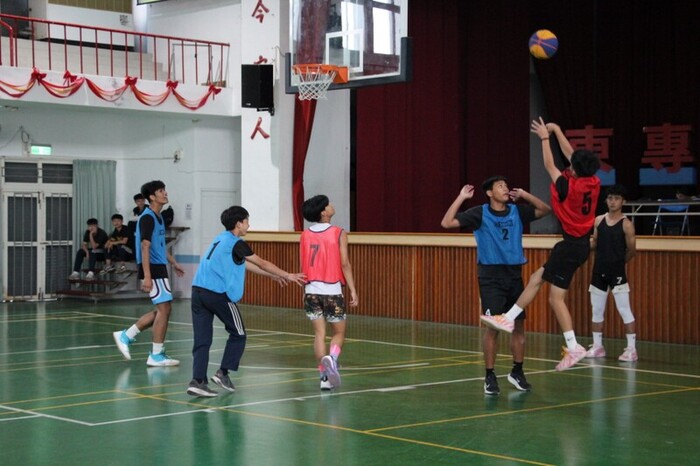 114-2_東專盃籃球比賽(三)圖片