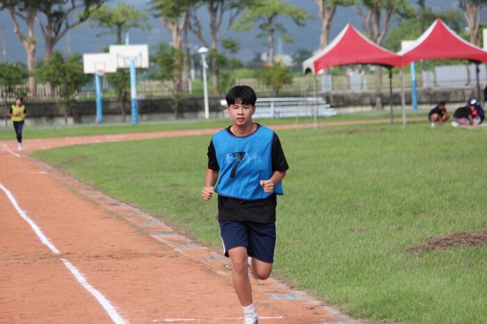 97週年校慶暨運動大會:1500M圖片