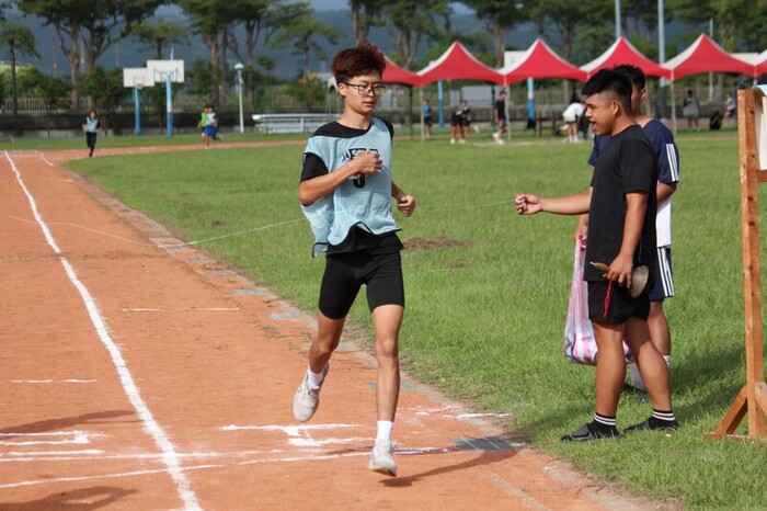 97週年校慶暨運動大會:1500M圖片