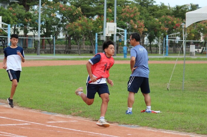 97週年校慶暨運動大會:4X100-02圖片