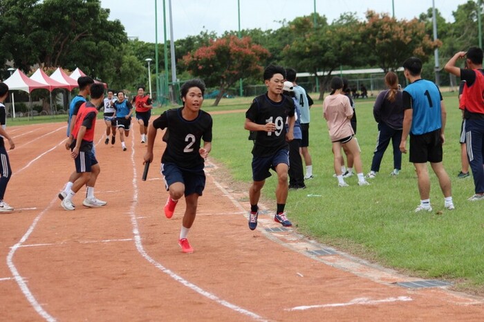 97週年校慶暨運動大會:4X100-02圖片