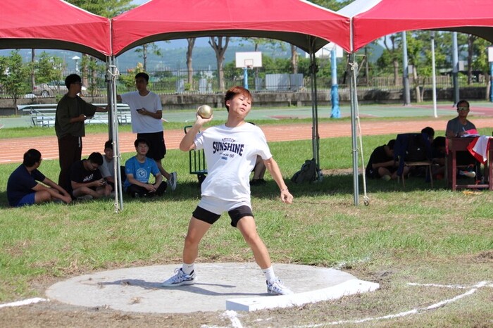 97週年校慶暨運動大會:鉛球-01圖片