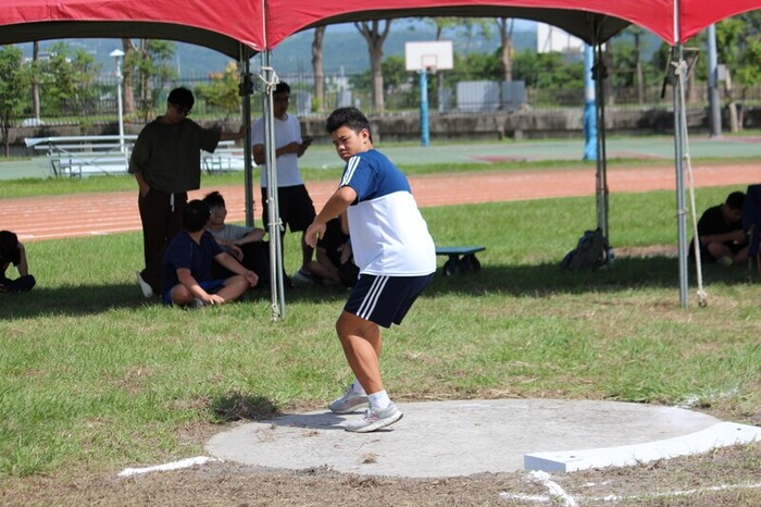 97週年校慶暨運動大會:鉛球-01圖片