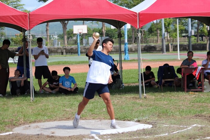 97週年校慶暨運動大會:鉛球-01圖片