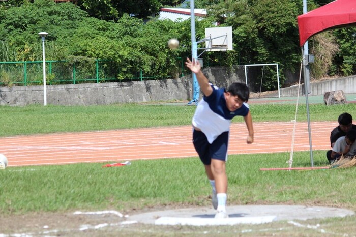 97週年校慶暨運動大會:鉛球-01圖片