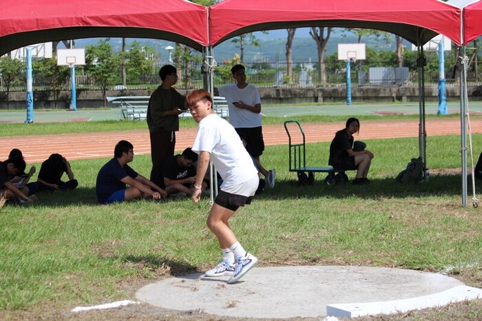 97週年校慶暨運動大會:鉛球-01圖片