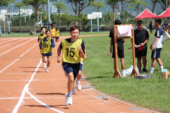 97週年校慶暨運動大會:800M圖片