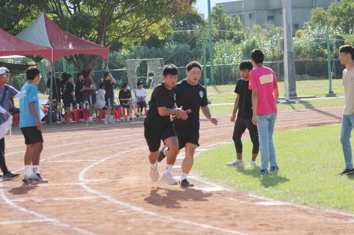 97週年校慶暨運動大會:大隊接力-05圖片