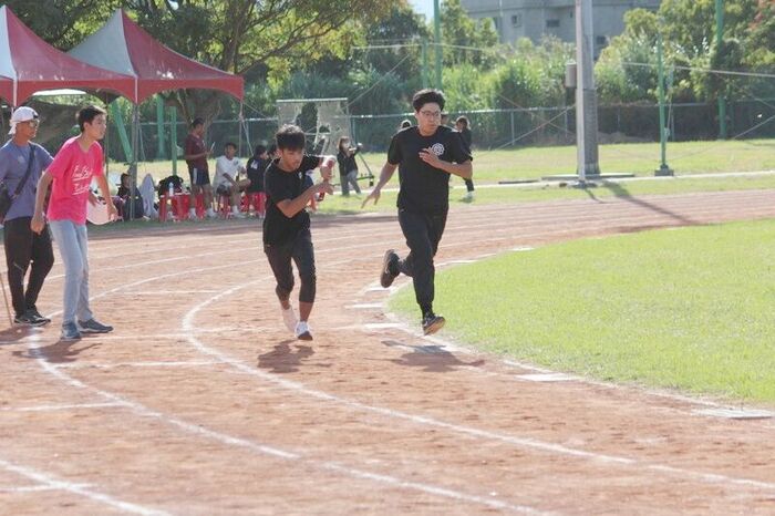 97週年校慶暨運動大會:大隊接力-05圖片