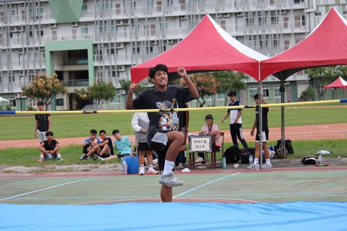 97週年校慶暨運動大會:跳高-02圖片