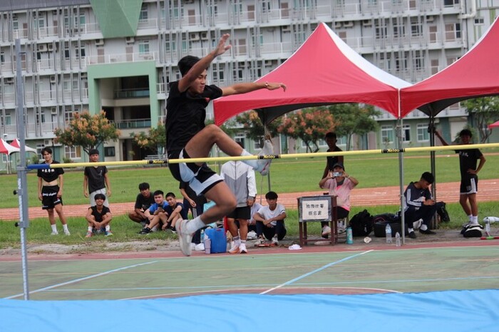 97週年校慶暨運動大會:跳高-02圖片