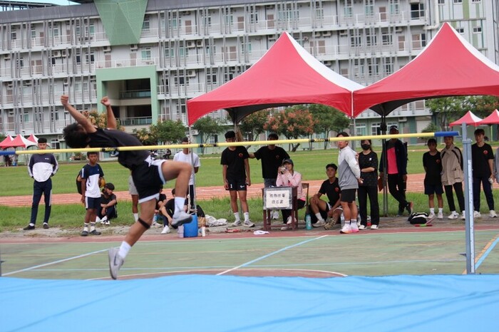 97週年校慶暨運動大會:跳高-02圖片