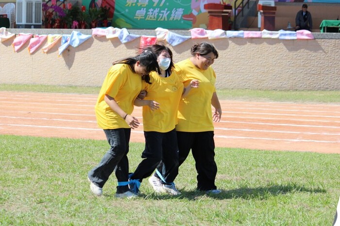 97週年校慶暨運動大會:趣味競賽-03圖片