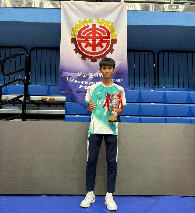 足球隊榮獲114學年足球聯賽高男全國第七名圖片