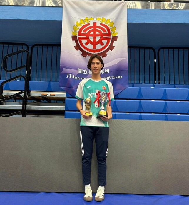 足球隊榮獲114學年足球聯賽高男全國第七名圖片