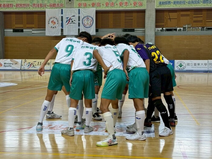 114 學年度高中男子足球聯賽複賽圖片