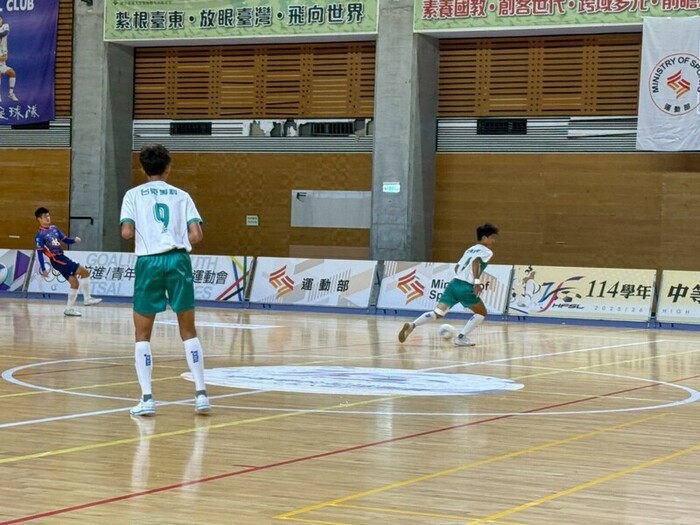 114 學年度高中男子足球聯賽複賽圖片