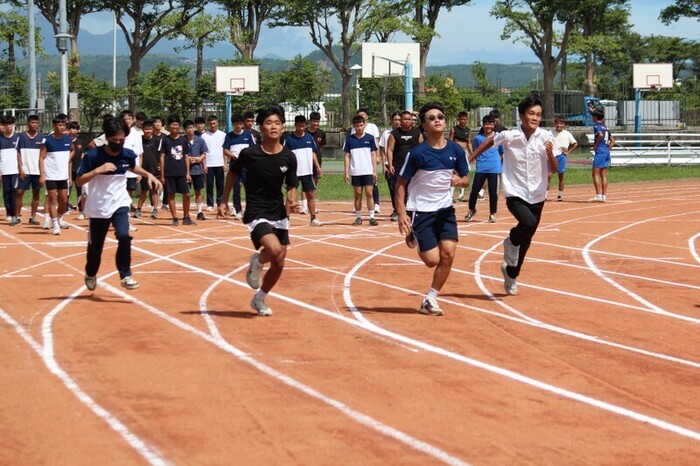 97週年校慶暨運動大會:100M-01圖片