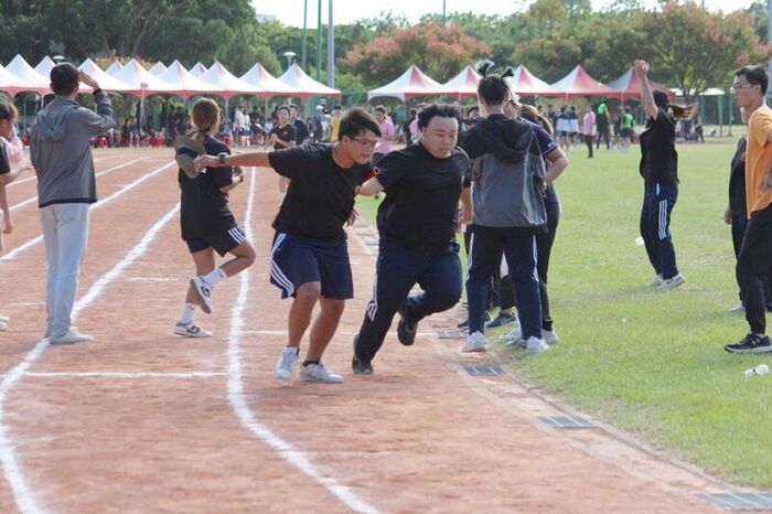 97週年校慶暨運動大會:大隊接力-02圖片