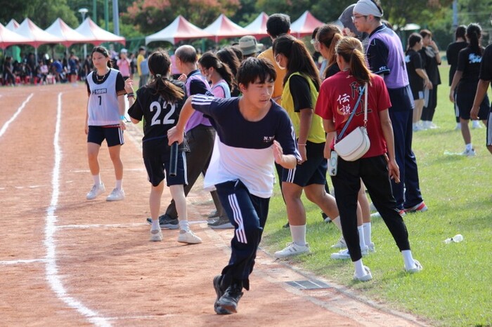 97週年校慶暨運動大會:大隊接力-02圖片