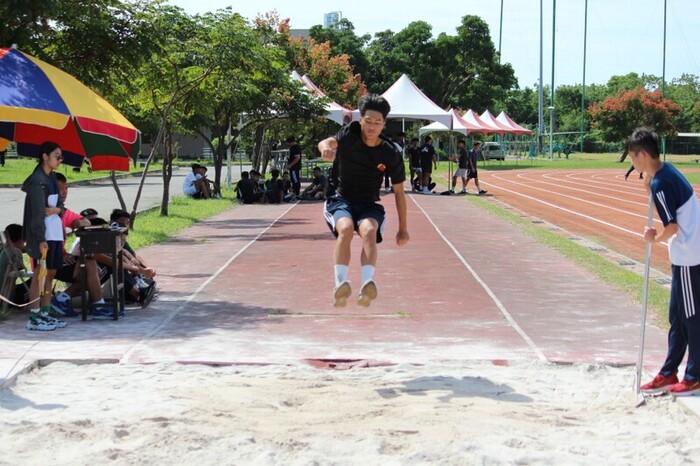 97週年校慶暨運動大會:跳遠圖片