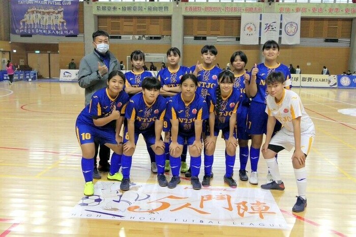 114 學年度高中女子足球聯賽複賽圖片