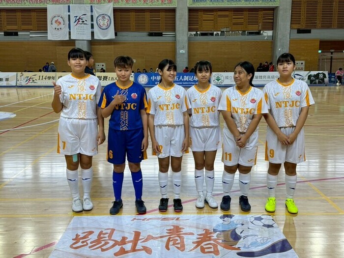 114 學年度高中女子足球聯賽複賽圖片