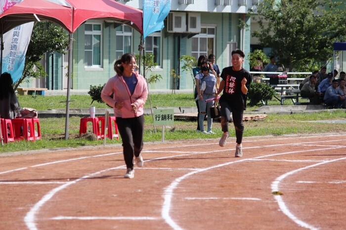 97週年校慶暨運動大會:大隊接力-01圖片