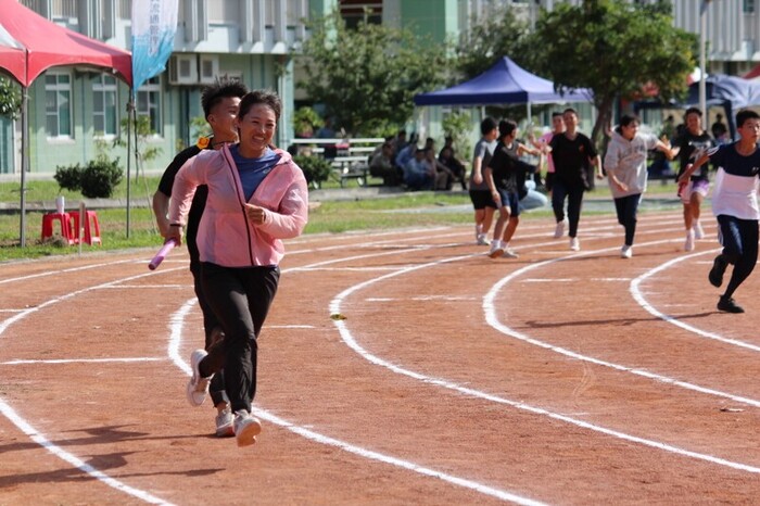 97週年校慶暨運動大會:大隊接力-01圖片