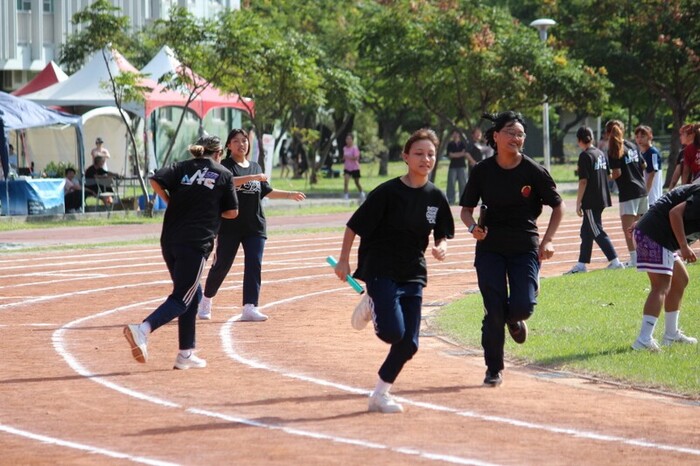 97週年校慶暨運動大會:大隊接力-01圖片