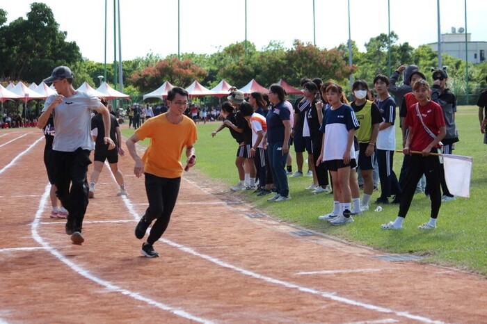 97週年校慶暨運動大會:大隊接力-01圖片