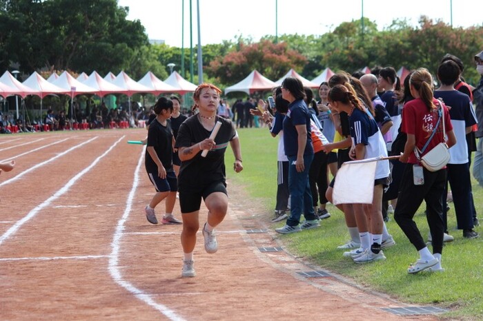 97週年校慶暨運動大會:大隊接力-01圖片