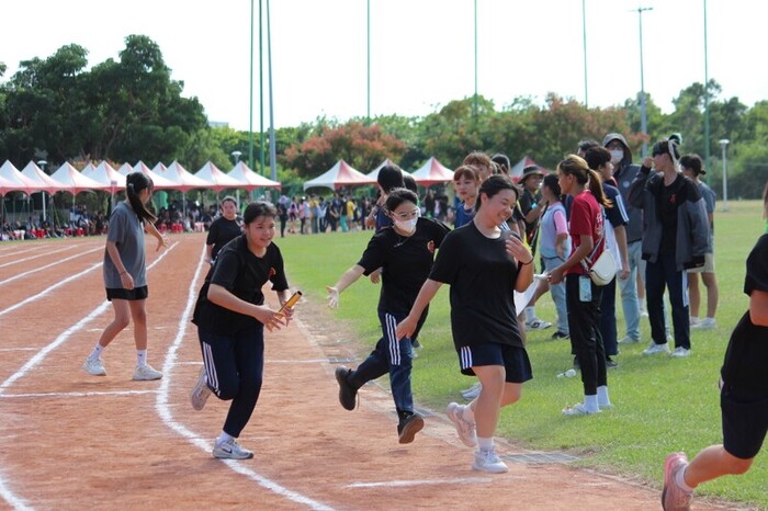 97週年校慶暨運動大會:大隊接力-01圖片