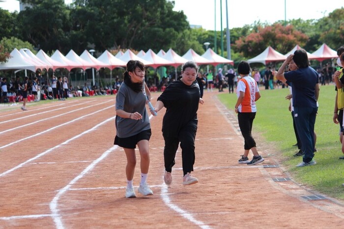 97週年校慶暨運動大會:大隊接力-01圖片