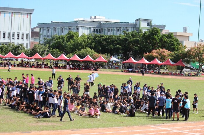 97週年校慶暨運動大會:大隊接力-01圖片