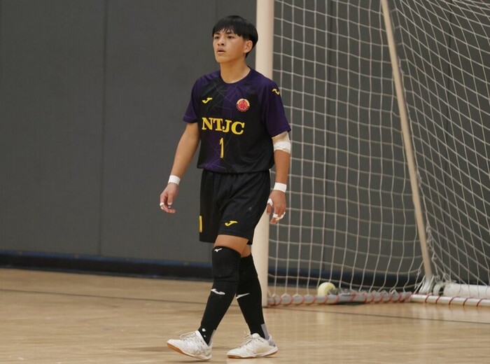 114 學年度高中男子足球聯賽決賽圖片