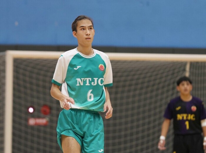 114 學年度高中男子足球聯賽決賽圖片