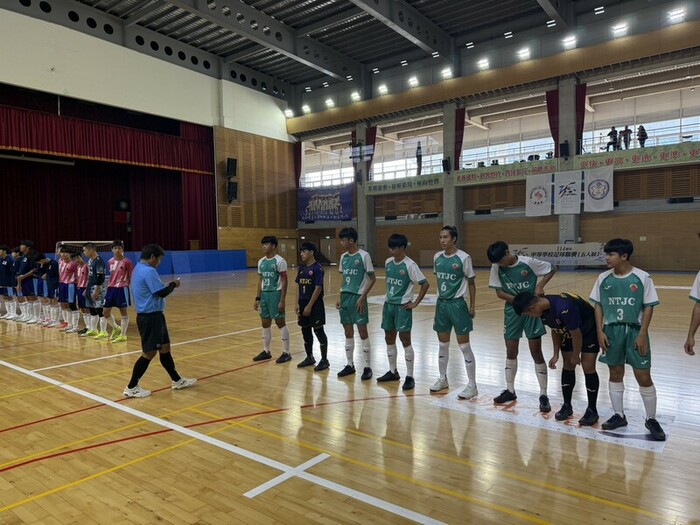 114 學年度高中足球聯賽預賽圖片