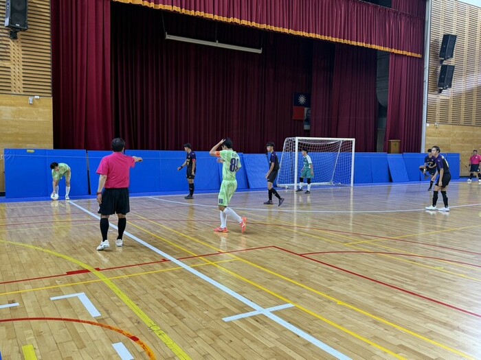 114 學年度高中足球聯賽預賽圖片