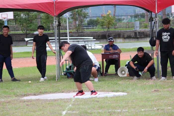 97週年校慶暨運動大會:鉛球-02圖片