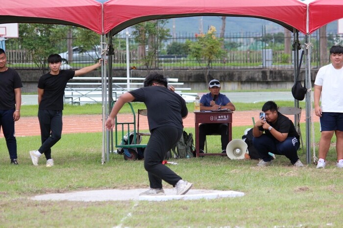 97週年校慶暨運動大會:鉛球-02圖片