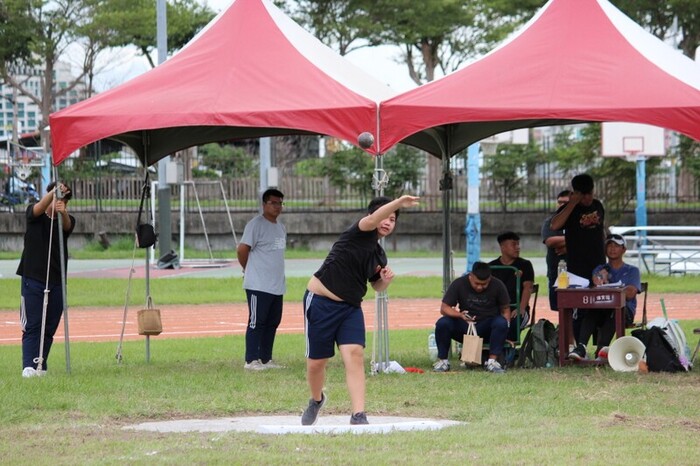 97週年校慶暨運動大會:鉛球-02圖片