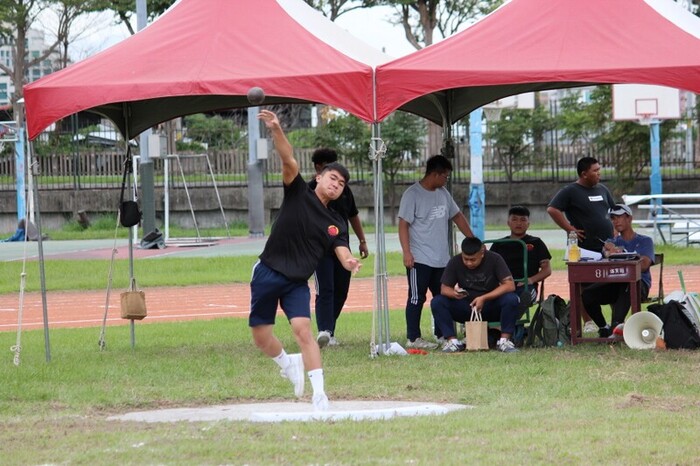 97週年校慶暨運動大會:鉛球-02圖片