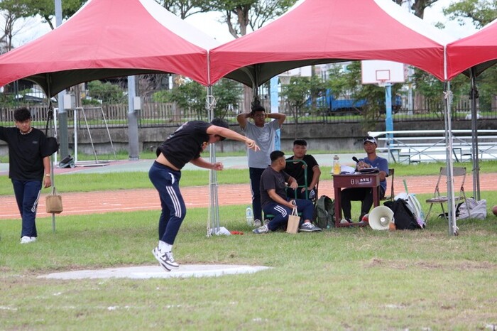 97週年校慶暨運動大會:鉛球-02圖片
